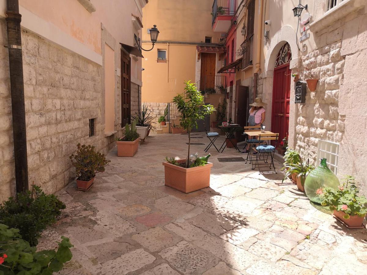 Redmood Guesthouse Barletta Luaran gambar